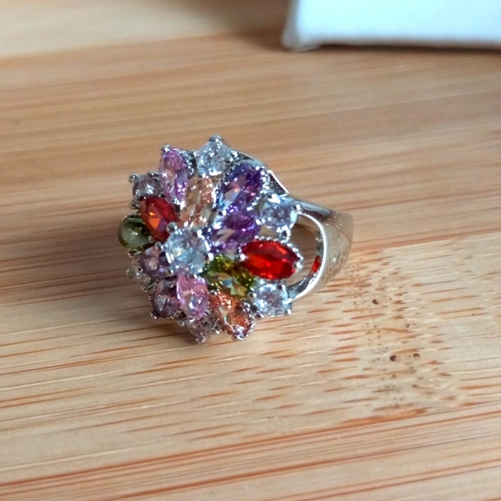 Sterling Silver Sz 8 Ring